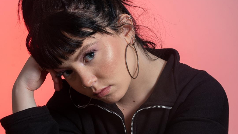 «3on3 Spetses Basketball»: Η Marseaux τραγουδά στις Σπέτσες