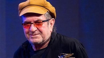 Ο σκηνοθέτης Νταριούς Μερτζουί, φυσιογνωμία του ιρανικού κινηματογράφου, μαχαιρώθηκε μέχρι θανάτου