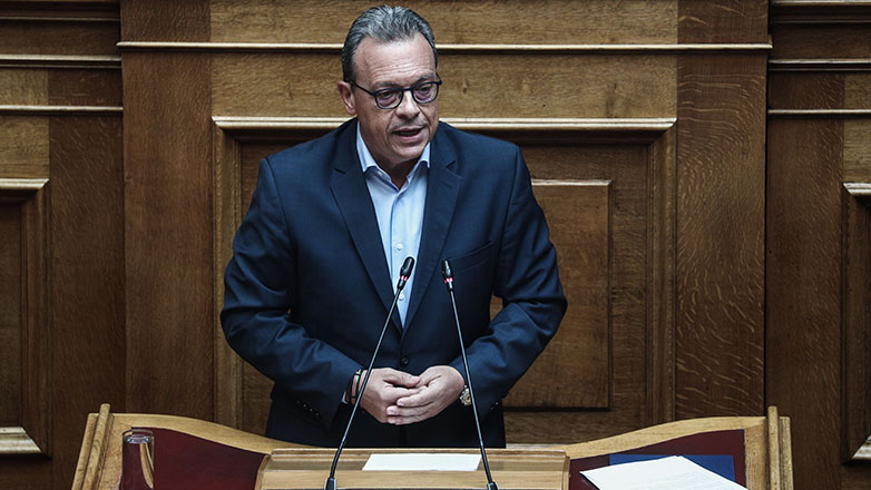 Φάμελλος: Η ρωγμή στο καθεστώς Μητσοτάκη μπορεί να γίνει ανατροπή