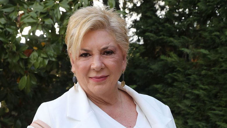 Η Δήμητρα Λιάνη αποκαλύπτει: «Χύθηκε χορός εκατομμυρίων πάνω στο κορμί μου, πολλοί πλούτισαν αλλά εγώ πτώχευσα»