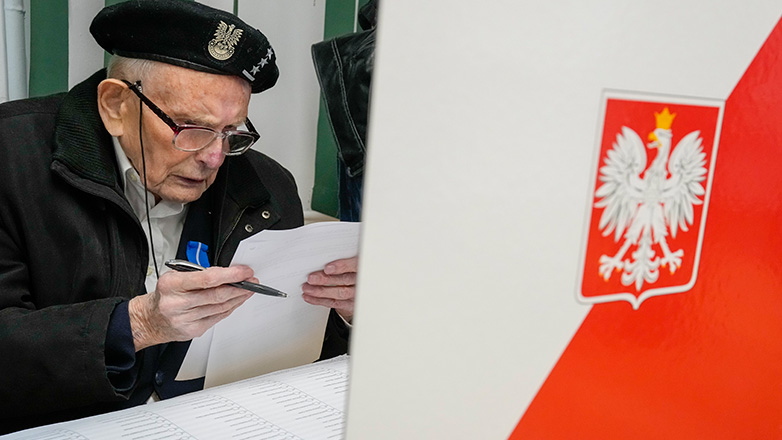 Εκλογές στην Πολωνία: Το κόμμα «Τρίτος Δρόμος» αποκλείει τη συνεργασία με το εθνικιστικό «PiS»