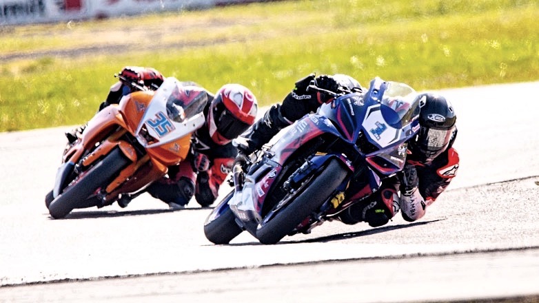 Θα μας τρελάνει ο 14χρονος “Dinos31” με τα ρεκόρ του!