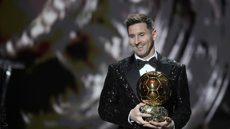 «Sport»: «Ο Μέσι θα κατακτήσει την “Χρυσή Μπάλα”»