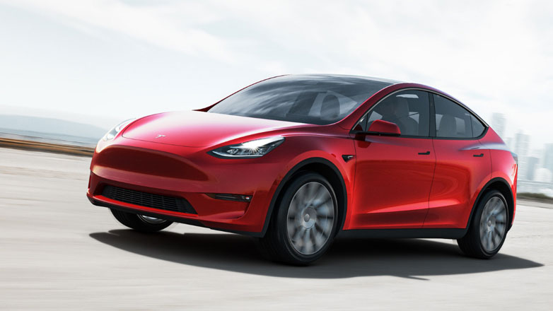 Του ζήτησαν 20.000 ευρώ για αλλαγή μπαταρίας σε Tesla Model Y που υπέστη ζημιά από την βροχή