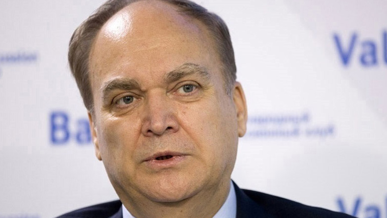 Αντόνοφ: «Βαρύ σφάλμα» η απόφαση της Ουάσινγκτον να στείλει πυραύλους ATACMS στην Ουκρανία