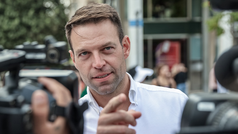 Κασσελάκης: H επενδυτική βαθμίδα πατάει πάνω στη φτωχοποίηση των πολιτών