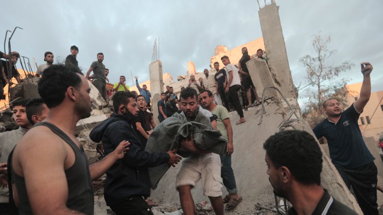 Γάζα: 4.137 Παλαιστίνιοι νεκροί,14 μέρες μετά την έναρξη του πολέμου