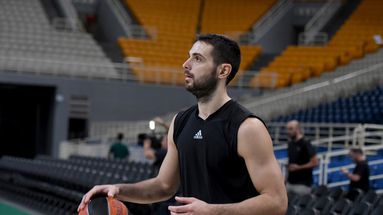 Παναθηναϊκός: Νοκ-άουτ για τουλάχιστον 3 μήνες ο Παπαπέτρου