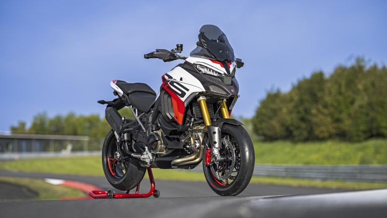 Ducati Multistrada V4 RS – Σπορ Multistrada με απόδοση 180 ίππων!