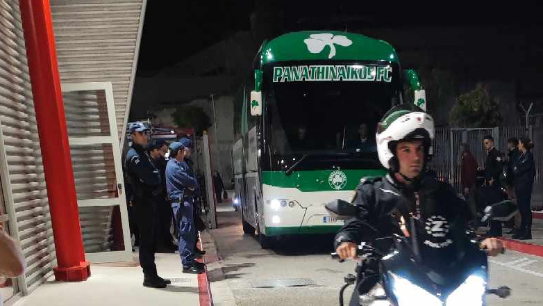 Αποχώρησε η αποστολή του Παναθηναϊκού από το Φάληρο