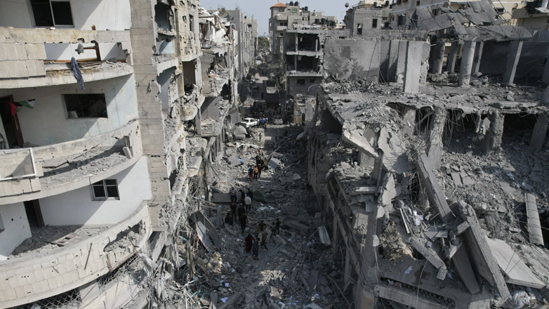 Δεκάδες νεκροί από τις επιδρομές του Ισραήλ στη Γάζα