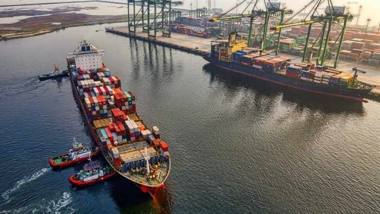 Ανησυχία σε ποντοπόρο ναυτιλία και κρουαζιέρα από την κλιμάκωση της σύρραξης στη Μέση Ανατολή