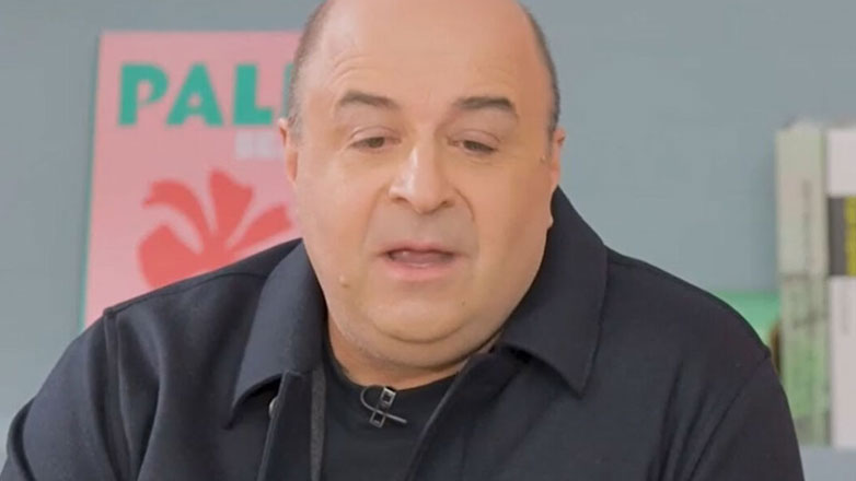 Συγκινήθηκε ο Μάρκος Σεφερλής on air μιλώντας για την απώλεια του αδερφού του
