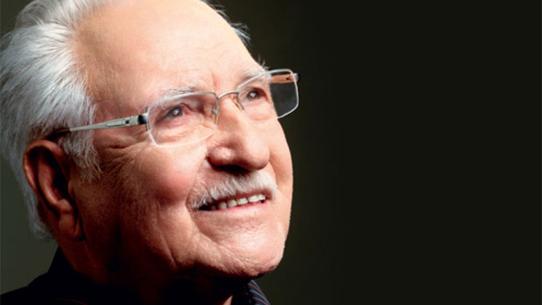 Πέθανε ο Χρόνης Αηδονίδης – Ποιος ήταν ο μεγάλος δάσκαλος της θρακιώτικης μουσικής παράδοσης