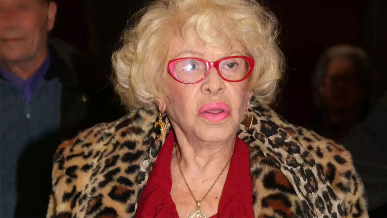 Καίτη Γκρέυ: Στα δικαστήρια σήμερα η οικογένεια της τραγουδίστριας για την επιμέλειά της