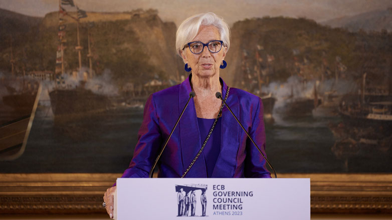 Λαγκάρντ: Παράδειγμα η Ελλάδα για έμπνευση σε ολόκληρη την Ευρωζώνη