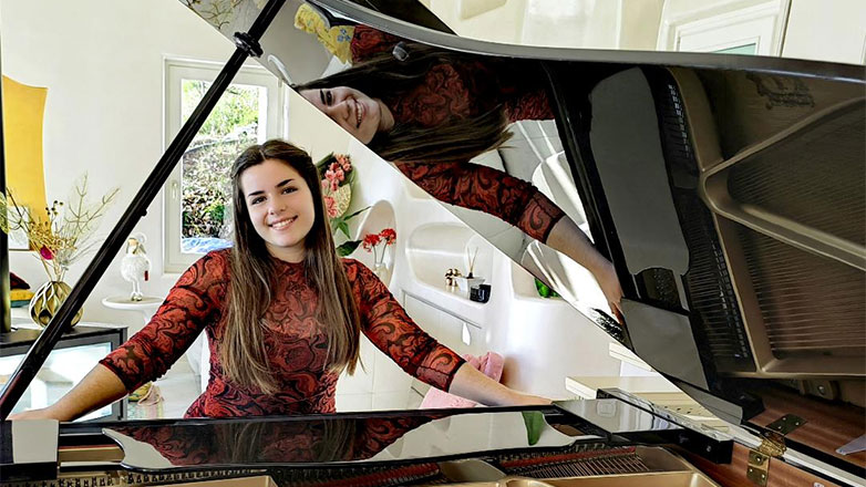 Σπουδαία διάκριση για μια νεαρή πιανίστρια στη Ρόδο