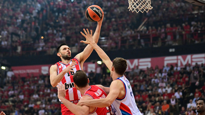 Άνετα ο Ολυμπιακός, 75-57 την Εφές