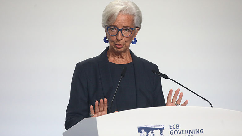 Εύσημα για την ελληνική οικονομία από την Κριστίν Λαγκάρντ – Όλα ανοικτά στο μέλλον για τα επιτόκια