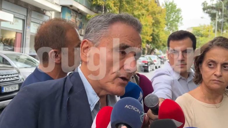 Τσακαλώτος: «Ζήτησα από τον Κασσελάκη να πάρει πίσω τις διαγραφές»