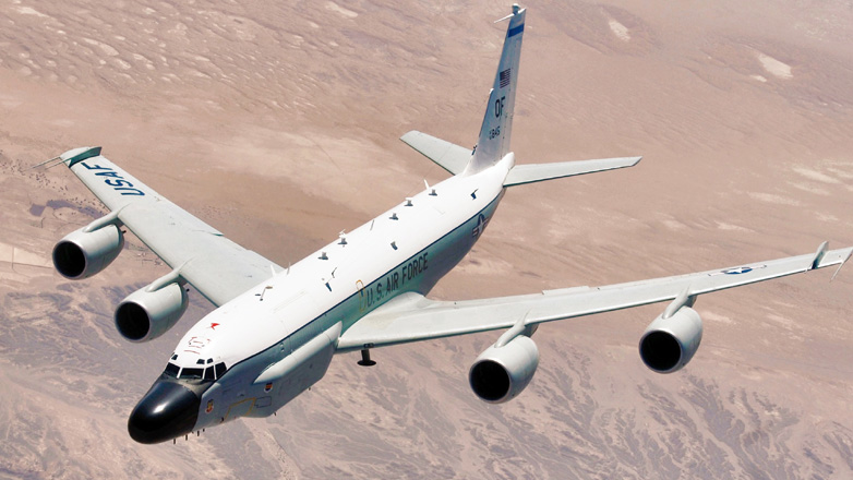 Αεροπλάνο-ραντάρ των ΗΠΑ που υποστήριζε τις επιθέσεις των Ισραηλινών απογειώθηκε από τα Χανιά