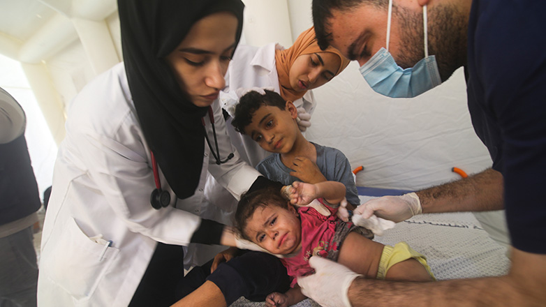 Γιατροί Χωρίς Σύνορα: Στη Γάζα χτυπάνε μέχρι και ασθενοφόρα