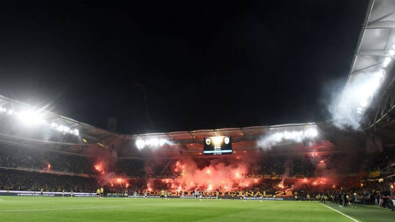 Super League: Ντέρμπι «Δικεφάλων» στη Νέα Φιλαδέλφεια