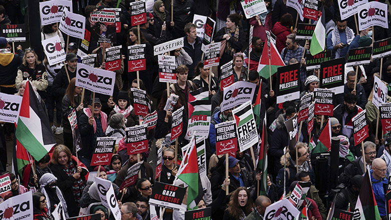 Ραγδαία αύξηση αντισημιτικών και ισλαμοφοβικών εγκλημάτων μίσους στο Λονδίνο εν μέσω σύγκρουσης στη Γάζα