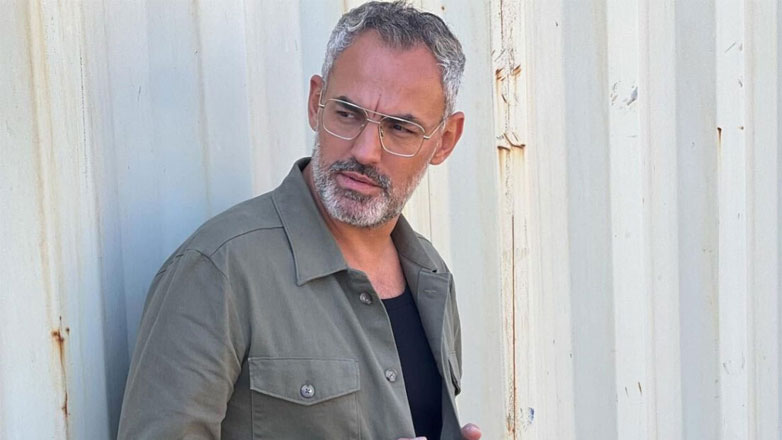 Ο Νίκος Συρίγος αποκαλύπτει: «Η πρωτότοκη κόρη μου δεν είναι βιολογικό μου παιδί»