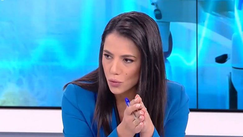 H Ευλαμπία Ρέβη εξομολογείται: «Έπαθε ο πατέρας μου εγκεφαλικό και μεταφέρθηκε με αυτοκίνητο στο νοσοκομείο»