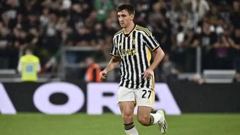 Ιταλία: Με buzzer beater η Γιουβέντους, 1-0 τη Βερόνα Ιταλία: Με buzzer beater η Γιουβέντους, 1-0 τη Βερόνα