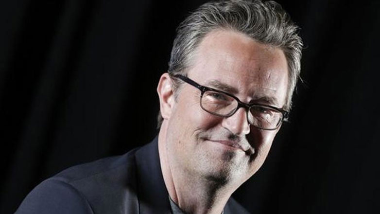 Matthew Perry: Οι πρώτες ενδείξεις για το θάνατο του Τσάντλερ από «τα φιλαράκια»