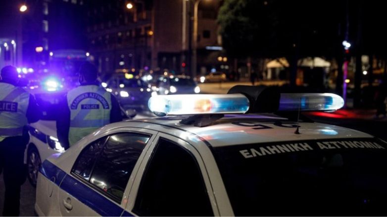 Θεσσαλονίκη: Επίθεση από 20 άτομα δέχθηκε άνδρας έξω από νυχτερινό μαγαζί – Οπαδικά κίνητρα εξετάζουν οι Αρχές