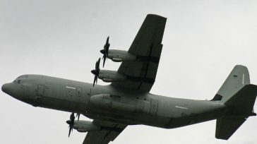 Ιταλικό C 130 μεταφέρει ανθρωπιστική βοήθεια στους Παλαιστίνιους
