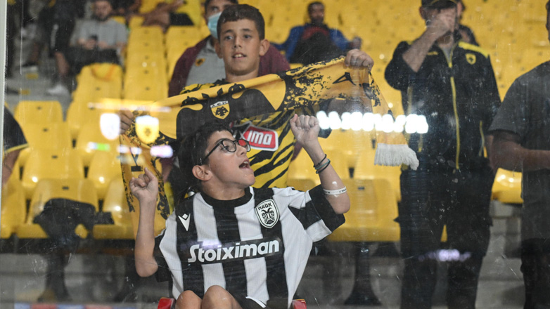 Εικόνες που θέλουμε να βλέπουμε σε όλα τα γήπεδα...