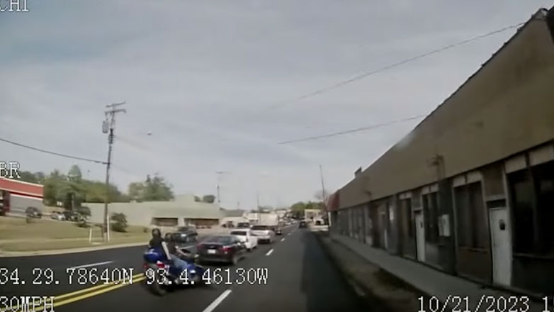 Οδηγός λεωφορείου πάτησε τα πιο σωτήρια φρένα που έχουμε δει