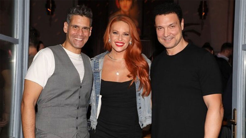 Δημήτρης Ουγγαρέζος: Γιόρτασε τη γιορτή του με τους επώνυμους φίλους του