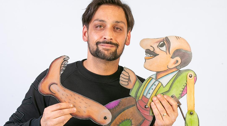 «Οι ιστορίες του παππού Καραγκιόζη» από τον Κώστα Σπυρόπουλο στο θέατρο Nous