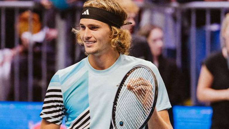 Τένις: Με τον Ζβέρεφ στους «16» του Paris Masters ο Τσιτσιπάς