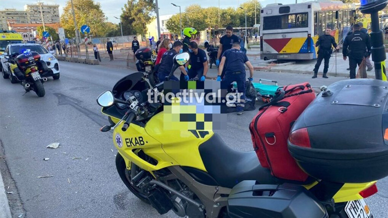 Θεσσαλονίκη: Λεωφορείο παρέσυρε και σκότωσε οδηγό μηχανής