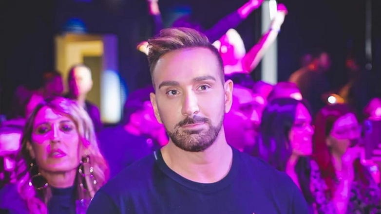 Νίκος Κοκλώνης: Διασκέδασε σε γνωστό νυχτερινό κέντρο μετά το live του Fame Story