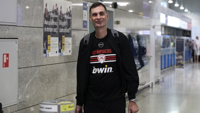 Μπαρτζώκας: «Επειδή έβαλε δύο σουτ ο Μήτογλου, δεν σημαίνει ότι είναι πρόβλημα για τον Ολυμπιακό»