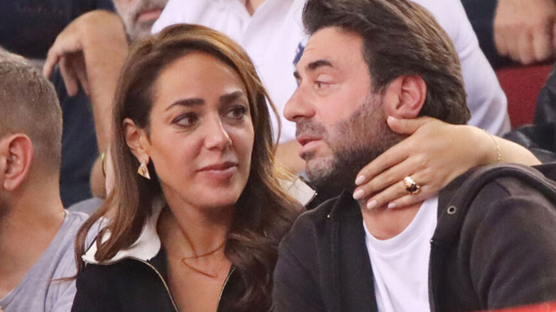 Δόμνα Μιχαηλίδου: Σπάνια δημόσια εμφάνιση με τον νέο της σύντροφο – Τα τρυφερά τετ α τετ