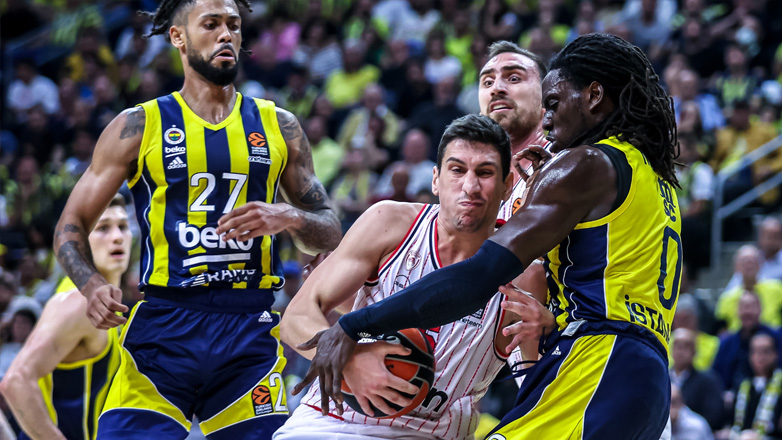 Έπεσε μαχόμενος στην Κωνσταντινούπολη ο Ολυμπιακός, έχασε 79-77 από τη Φενέρμπαχτσε!