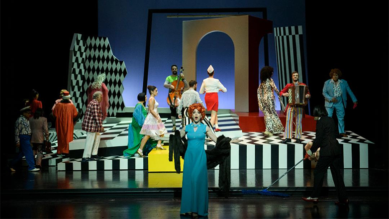 Ο Ιμπρεσάριος από τη Σμύρνη: Μία απολαυστική κωμωδία ηθών στην Κεντρική Σκηνή του Εθνικού Θεάτρου με την υποστήριξη της ΔΕΗ