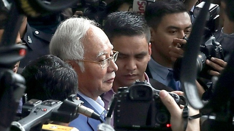 Στο νοσοκομείο με Covid-19 ο φυλακισμένος πρώην πρωθυπουργός της Μαλαισίας