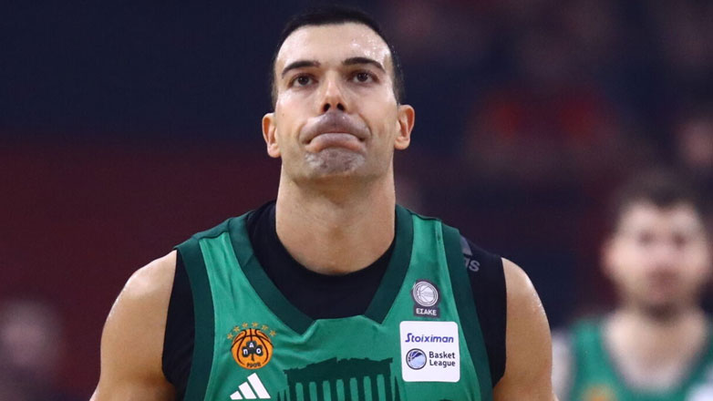 Χωρίς Σλούκα κόντρα στην Μπαρτσελόνα ο Παναθηναϊκός