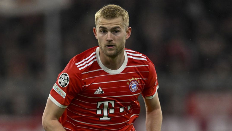 Μπάγερν Μονάχου: Δύο μήνες εκτός ο Ντε Λιχτ