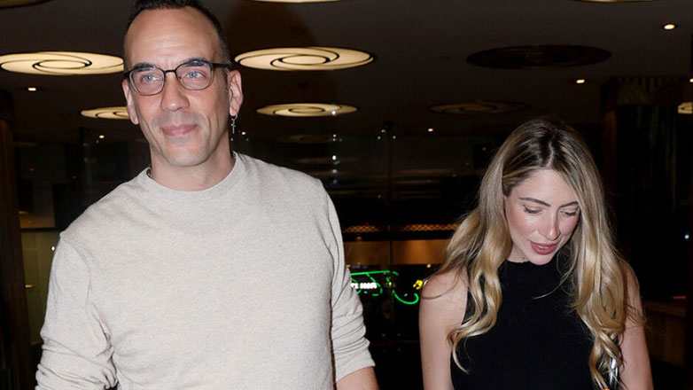 Πάνος Μουζουράκης – Μαριλού Κόζαρη: Σε νέα βραδινή έξοδο μετά τη γέννηση της κόρης τους