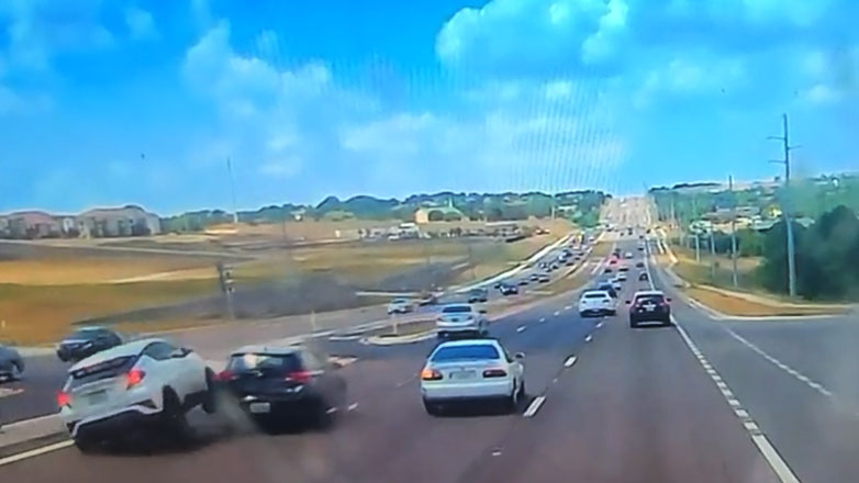 Από ποιους οδηγούς να φυλαχτείς; Από τους γρήγορους ή από τους αδικαιολόγητα αργούς;